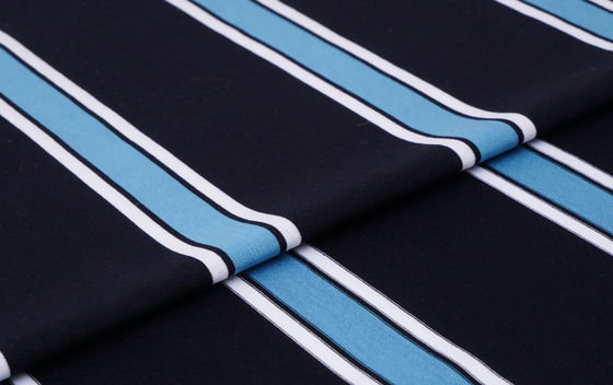 Tissu tricoté hygroscopique à rayures confortable et sain pour la peau