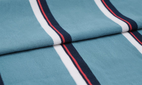 Un bon prix. Tissus tricotés rayés naturels rafraîchissants, respirants et sains pour le port occasionnel en ligne