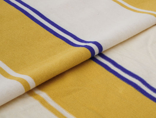 Un bon prix. Peau douce - Tissu en maille rayée agréable pour t-shirt en ligne