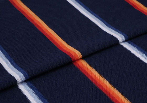 Un bon prix. Tissu tricoté à rayures douces et respirantes pour le port occasionnel en ligne