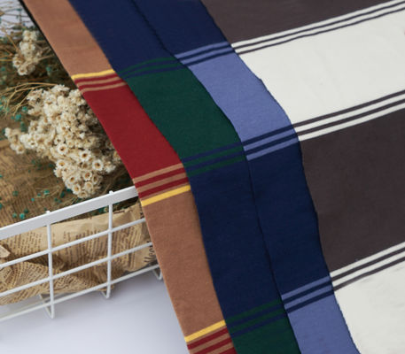 Un bon prix. Confortable et avec une bonne texture, tissu en maille rayée doux et sain pour T-shirt en ligne