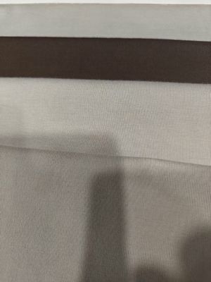 Un bon prix. Tissu en maille rayée 21S coton spandex pour t-shirts en ligne